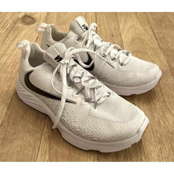 NIKE Youth 6Y VAPOR SPEED TURF VPR Lacrosse Shoes White Metallic #850673-111 - Picture 1 of 5